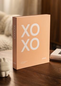 KAILA XOXO Pink - Coffee Table Photo Album (60 Pages Noires / 30 Feuilles)